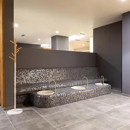 Homey At Pirin Sense - - Free Parking Apartment *