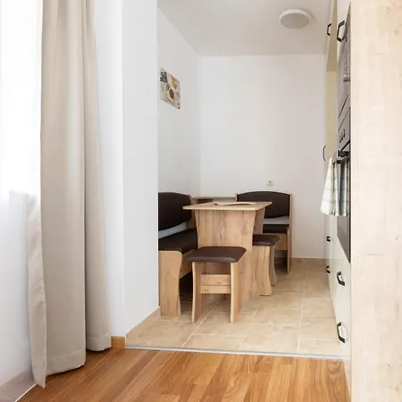 Homey At Pirin Sense - - Free Parking Apartment